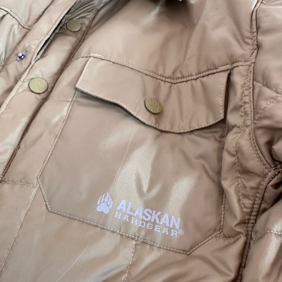 Alaskan Hardware winter coat - Picture 2 of 4